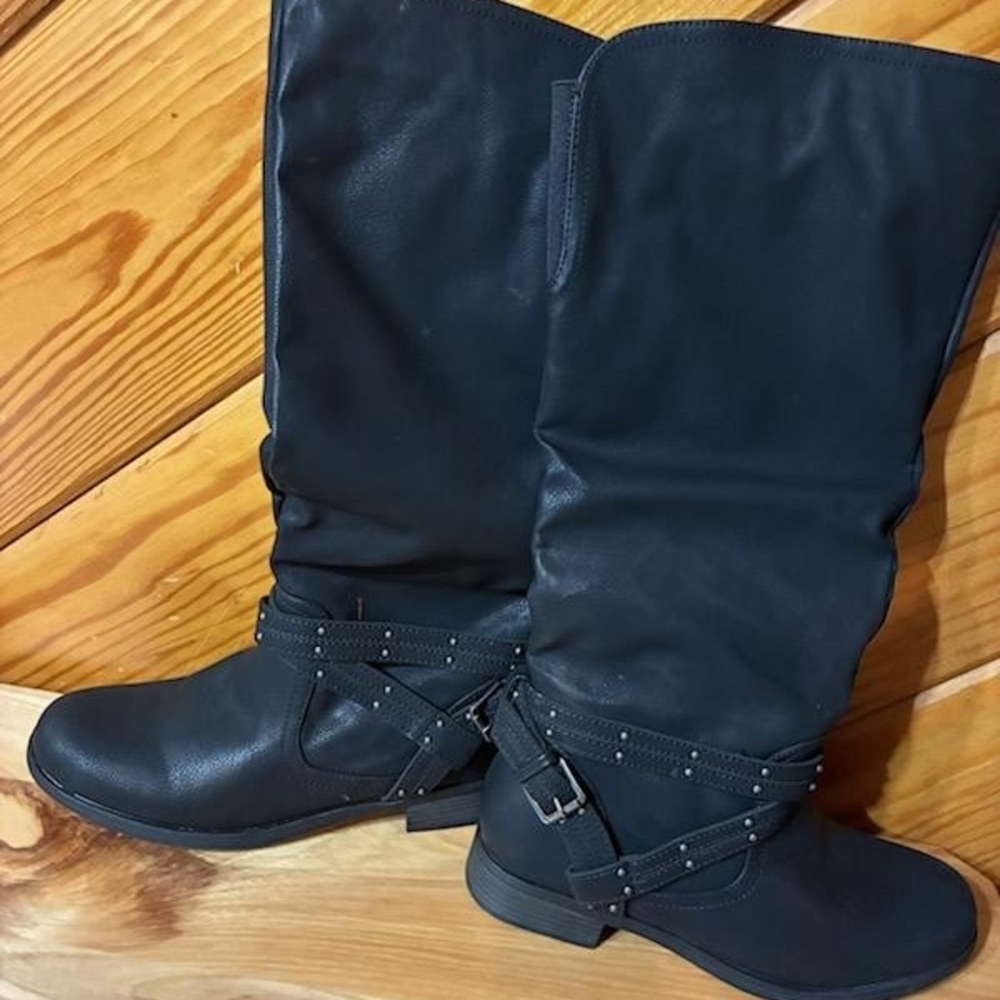 XOXO Black Over the Knee Boots